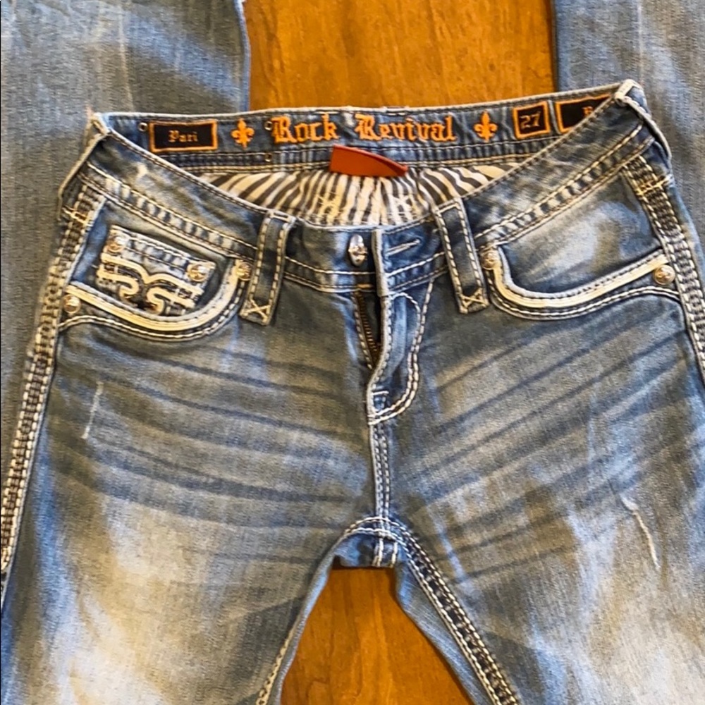 Women’s Rock Revival jeans